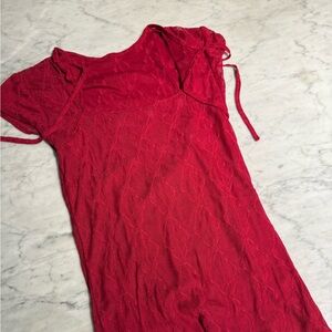 Isalis stretchy red top